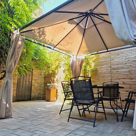 Pini Hostel - Przytulne Pokoje W Centrum Krakowa Εξωτερικό φωτογραφία