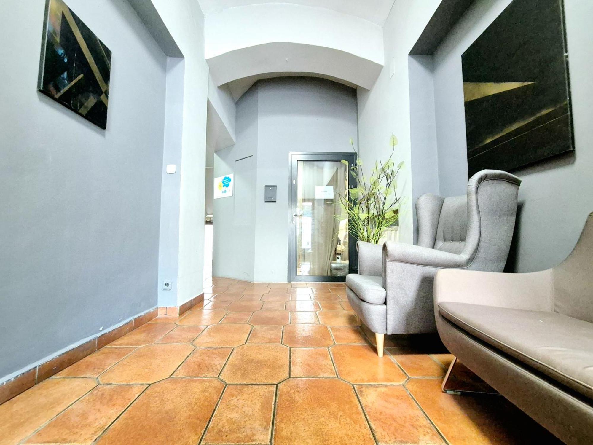 Pini Hostel - Przytulne Pokoje W Centrum Krakowa Εξωτερικό φωτογραφία