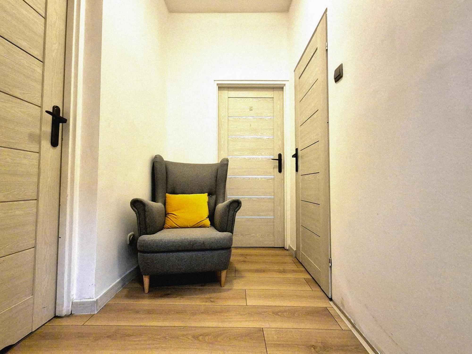Pini Hostel - Przytulne Pokoje W Centrum Krakowa Εξωτερικό φωτογραφία