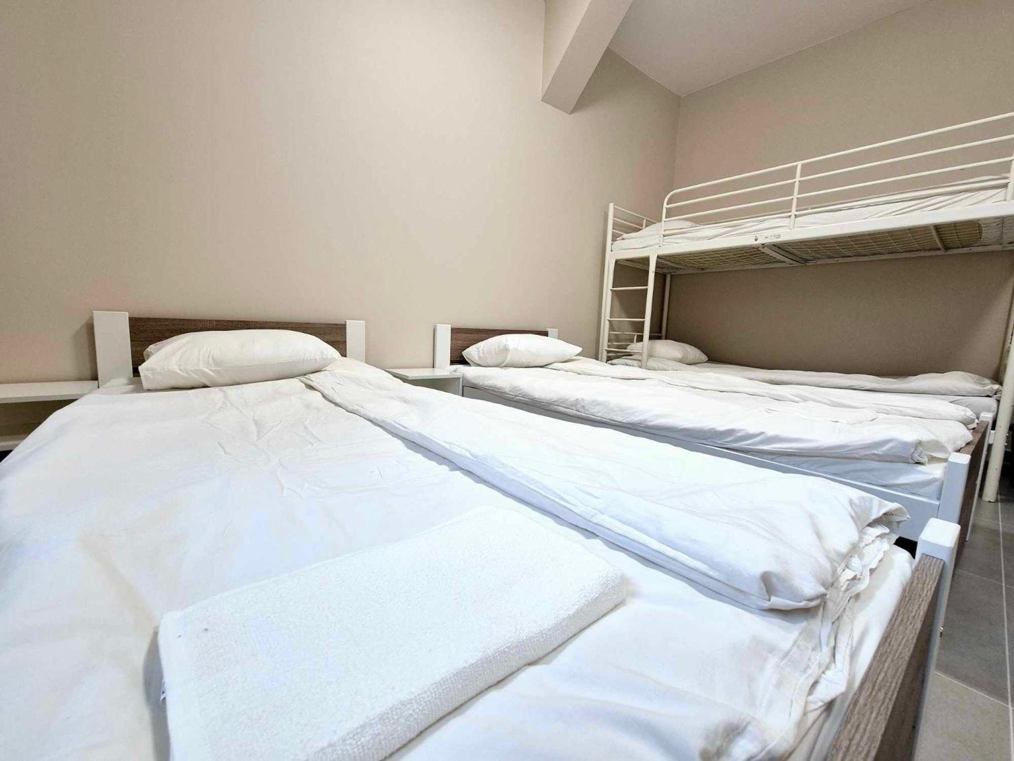 Pini Hostel - Przytulne Pokoje W Centrum Krakowa Εξωτερικό φωτογραφία